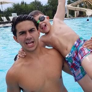 Meet your Posher, Alex